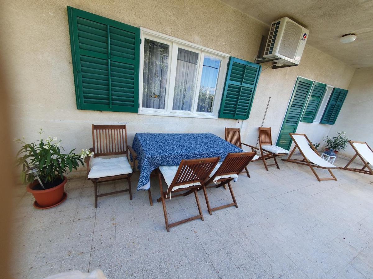 Apartment Lana Traù Esterno foto