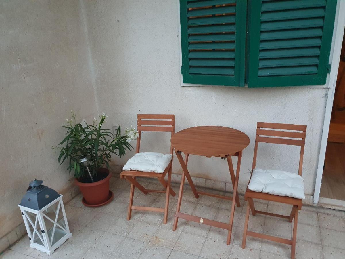 Apartment Lana Traù Esterno foto